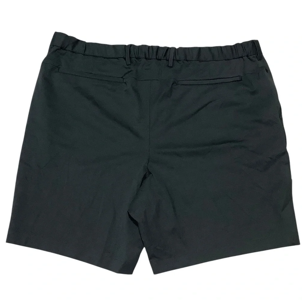 Banana Republic Men’s Luxe City Short Pebble Blue Gray Size 42